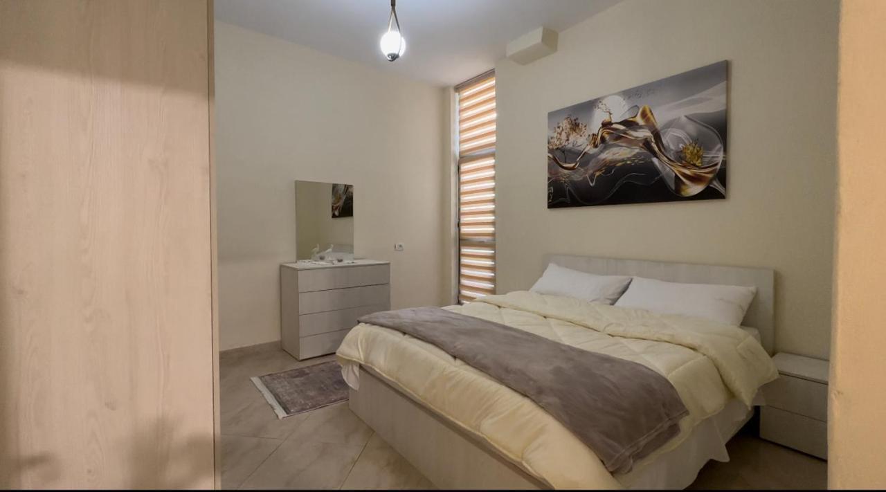 Villa Apartments S&F City Centre ติรานา ภายนอก รูปภาพ